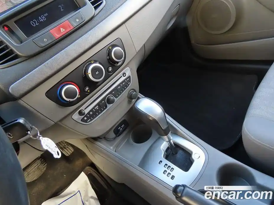 Renault SM3 2011 1.6 гидро, фото 13