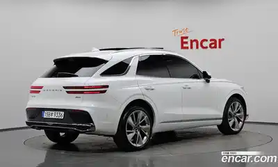 Genesis GV70, 2024, 10 571 км