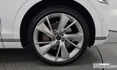 Genesis GV70 2024 3.5 автомат (гидро), миниатюра 6