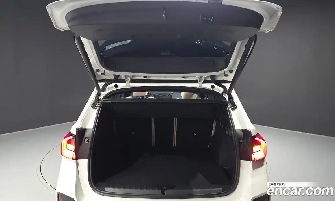 BMW X1 2025 2.0 гидро, фото 26