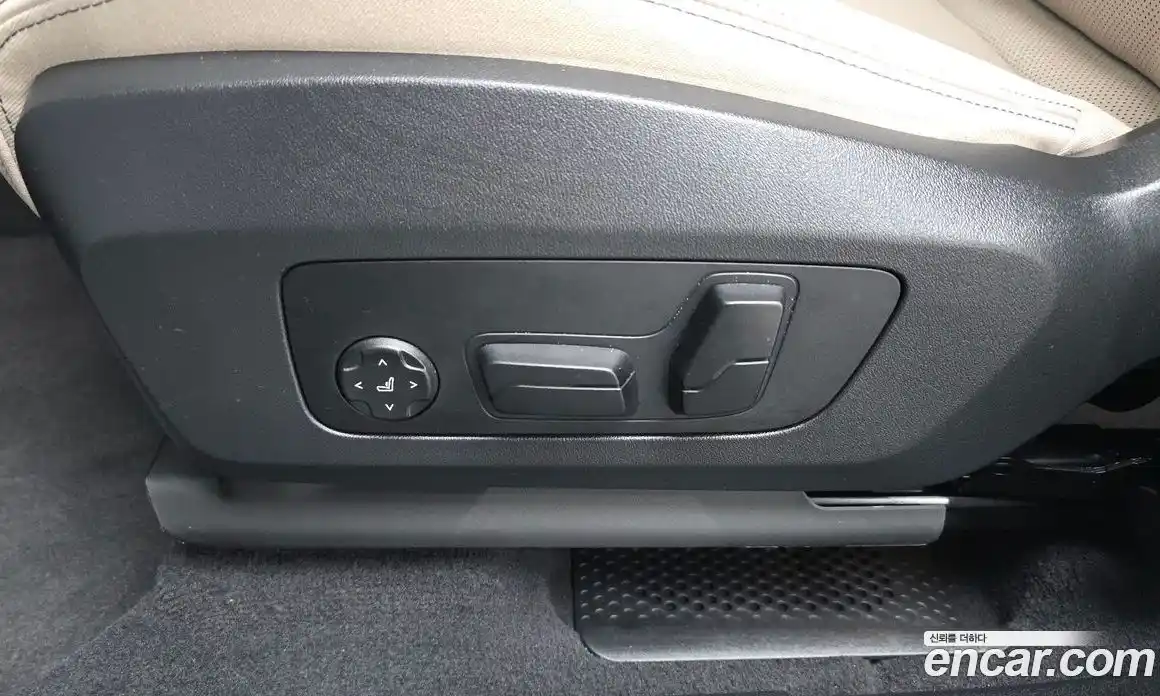 BMW X1 2025 2.0 гидро, фото 31