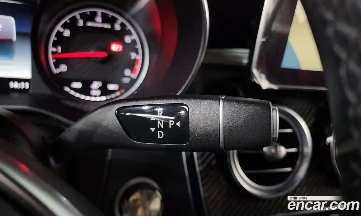 Mercedes-Benz GLC-Class 2019 4.0 гидро, фото 9 Mercedes-Benz GLC-Class 2019 4.0 гидро, фото 9