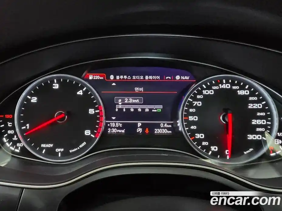 Audi A6 2016 3.0 автомат (гидро), фото 10