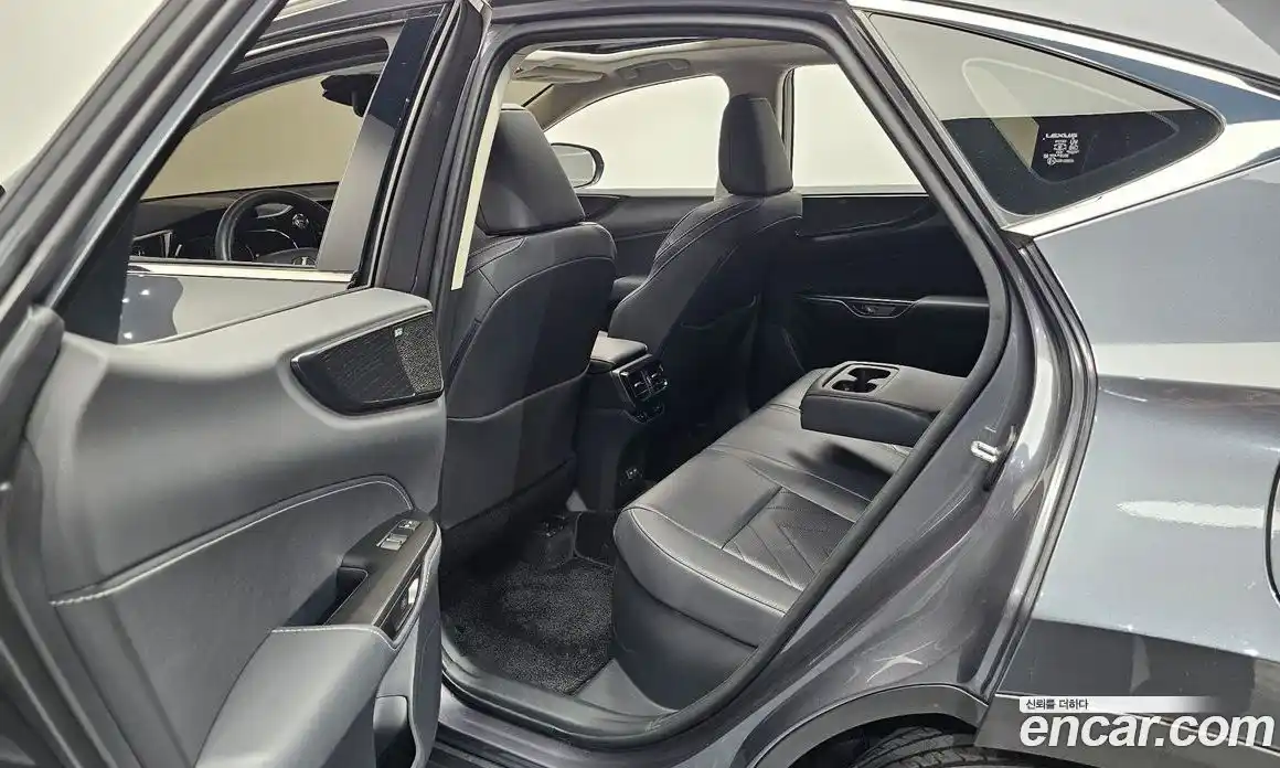 Lexus NX 2025 2.5 гидро, фото 17