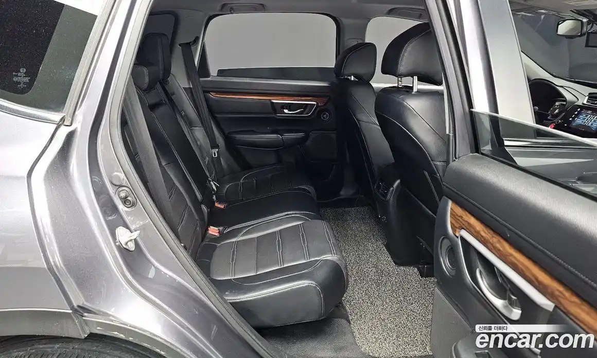 Honda CR-V 2017 1.5 автомат (гидро), фото 17