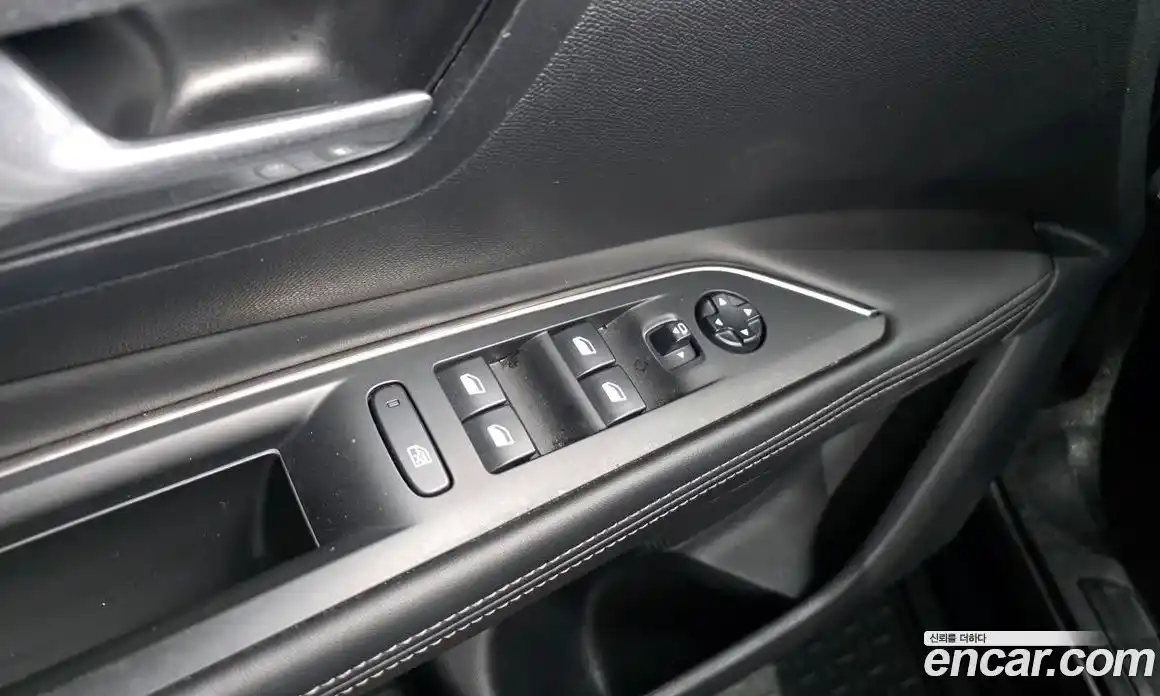 Peugeot 3008 2018 1.6 автомат (гидро), фото 27