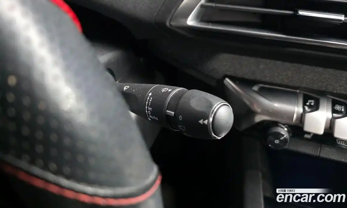Peugeot 3008 2018 1.6 автомат (гидро), фото 30