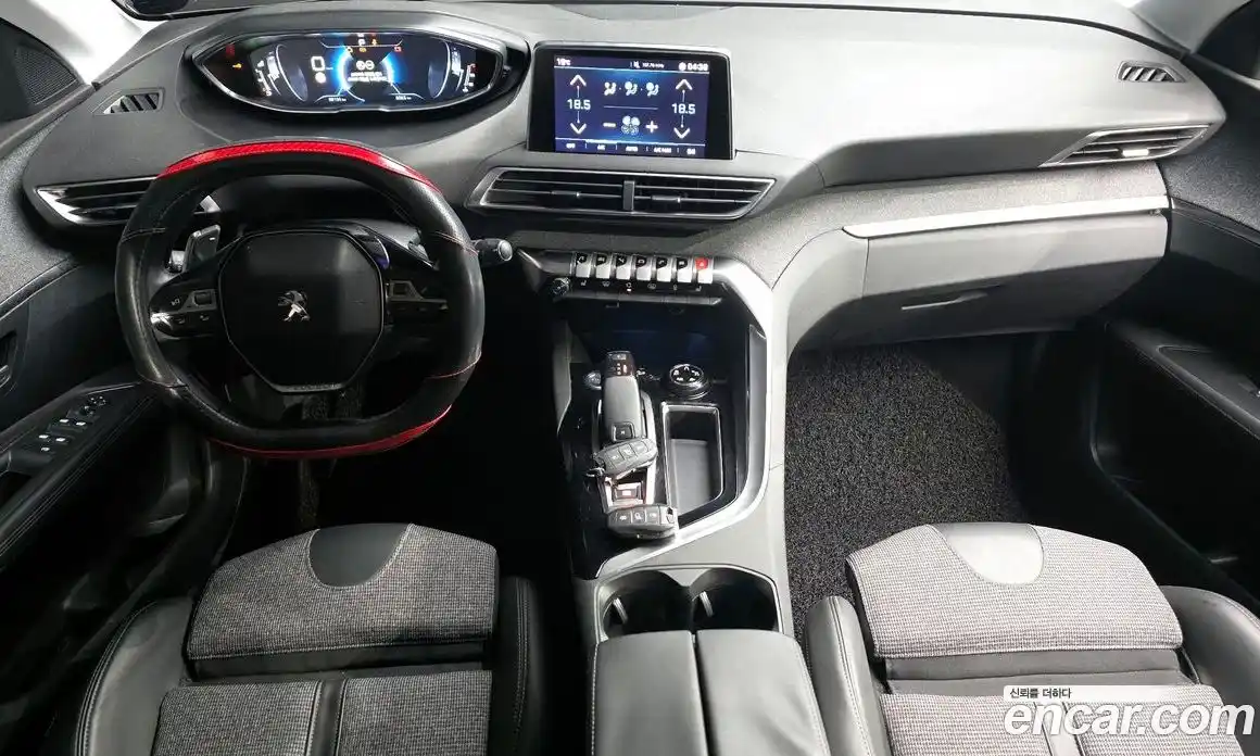 Peugeot 3008 2018 1.6 автомат (гидро), фото 10