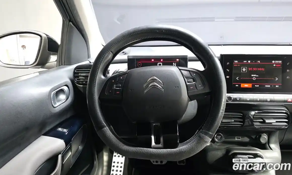 Citroen C4 Cactus 2018 1.6 гидро, фото 19