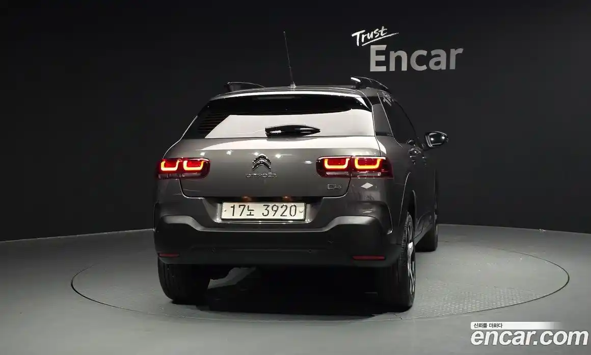 Citroen C4 Cactus 2018 1.6 гидро, фото 4