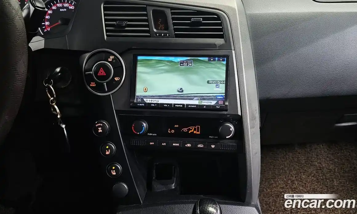 SsangYong Korando 2013 2.0 автомат (гидро), фото 12