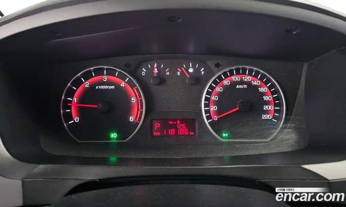 SsangYong Korando 2013 2.0 автомат (гидро), фото 8