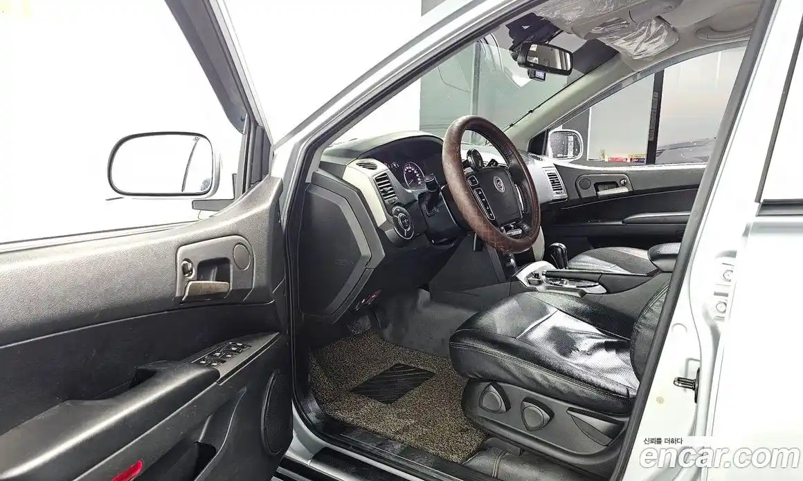 SsangYong Korando 2013 2.0 автомат (гидро), фото 10