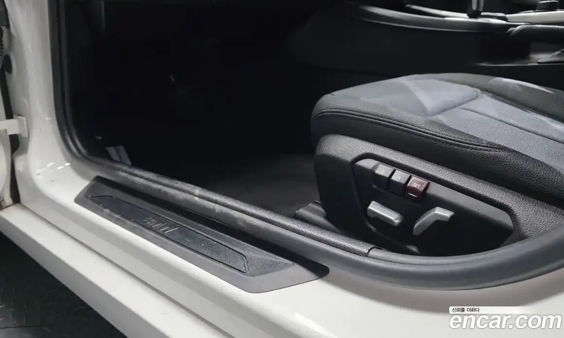 BMW 1 серия 2017 2.0 автомат (гидро), фото 25