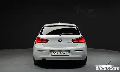 BMW 1 серия 2017 2.0 автомат (гидро), миниатюра 4