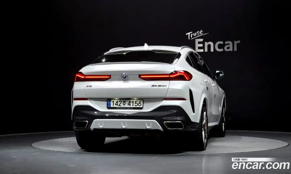 BMW X6 2022 4.4 гидро, фото 4