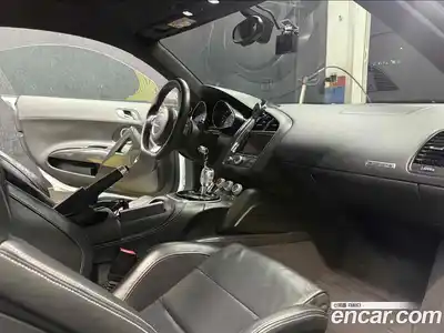 Audi R8 2014 5.2 автомат (гидро), миниатюра 8
