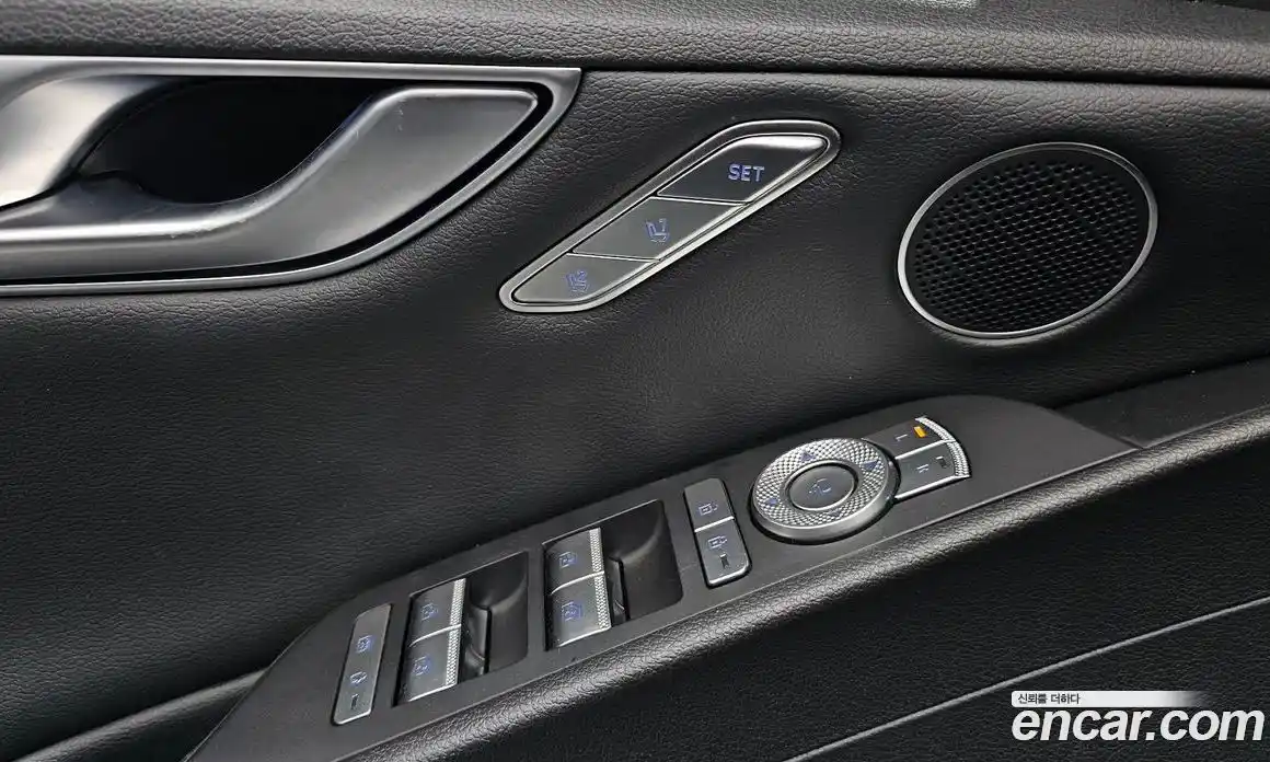 Genesis G80 2024 2.5 автомат (гидро), фото 13