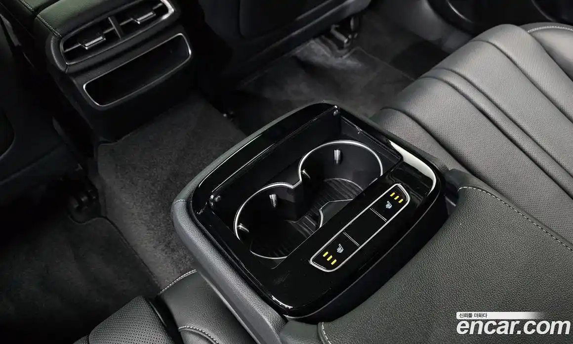 Genesis G80 2024 2.5 автомат (гидро), фото 19
