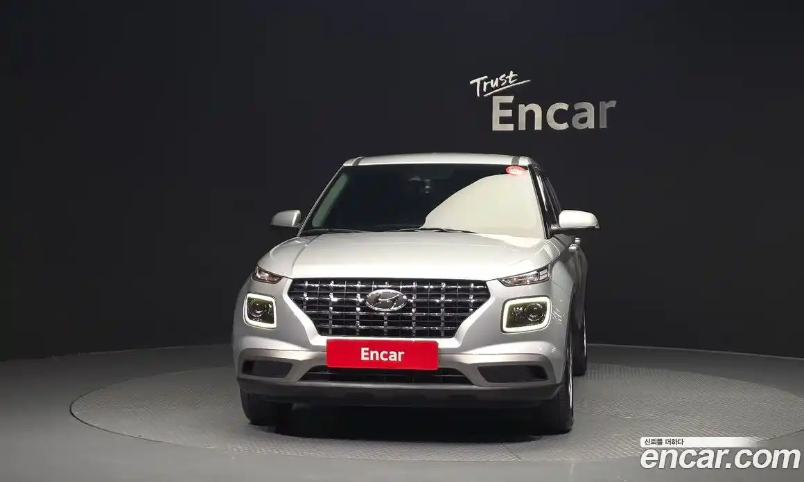 Hyundai Venue 2019 1.6 автомат (гидро), фото 3