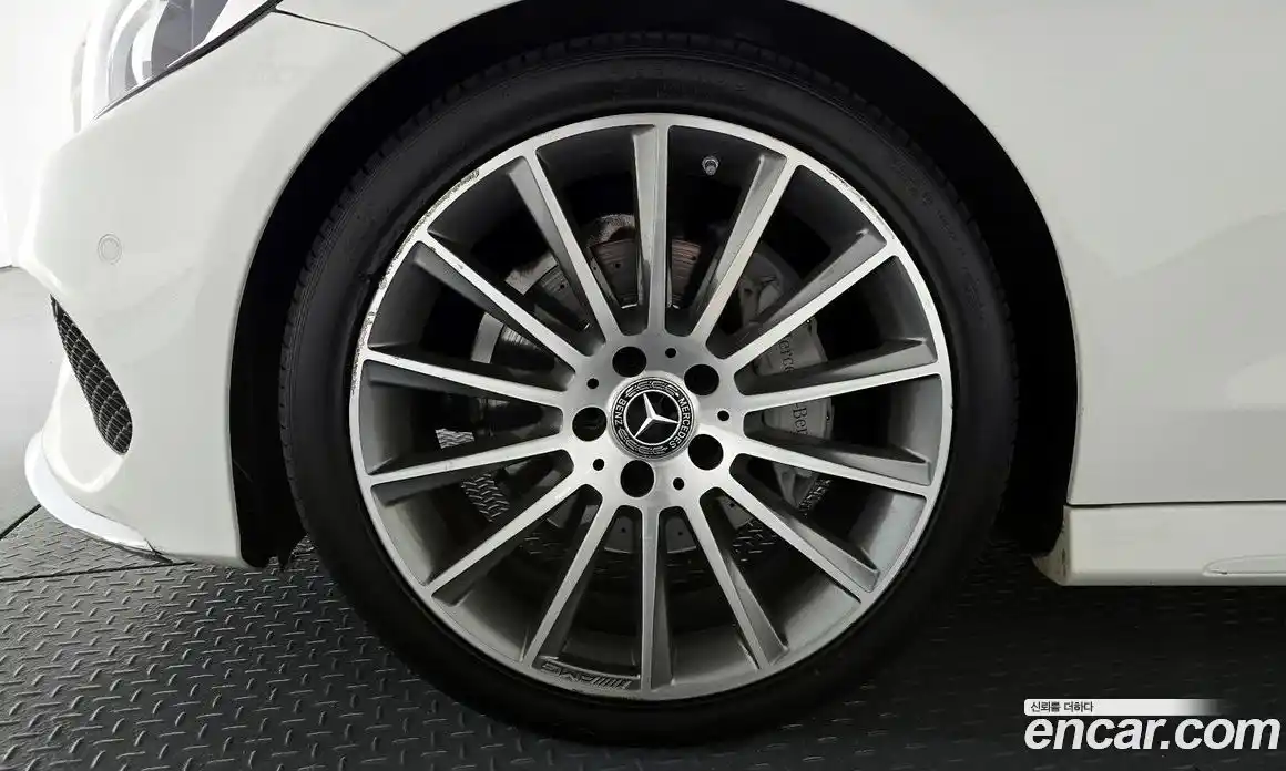Mercedes-Benz C-Class 2017 2.0 гидро, фото 5