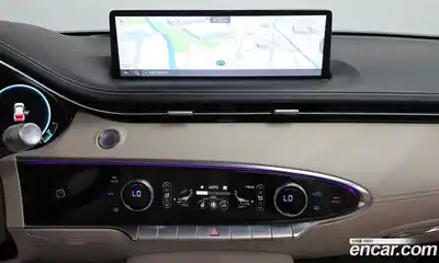Genesis GV70 2021 2.5 гидро, миниатюра 12