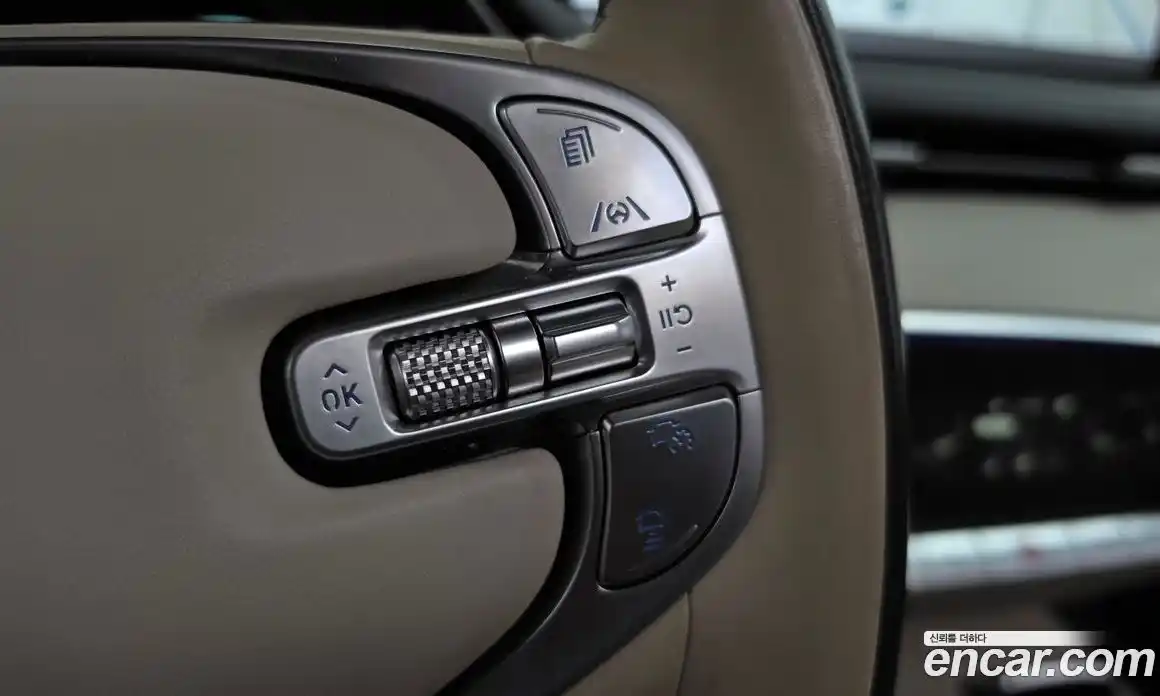 Genesis GV70 2021 2.5 гидро, фото 16
