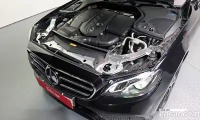 Mercedes-Benz E-Class 2017 1.9 гидро, миниатюра 6