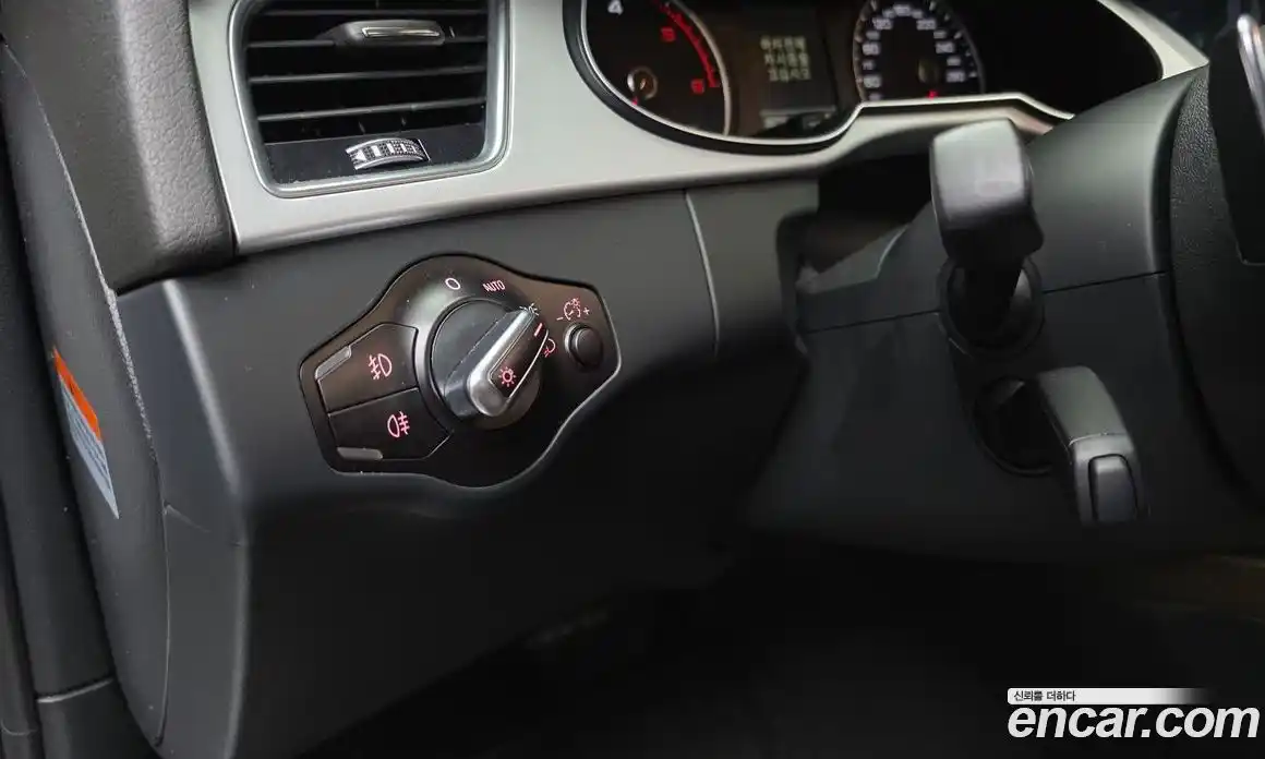 Audi A4 2015 2.0 автомат (гидро), фото 18