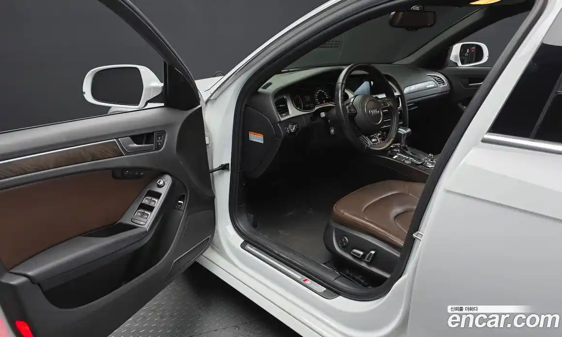 Audi A4 2015 2.0 автомат (гидро), фото 10