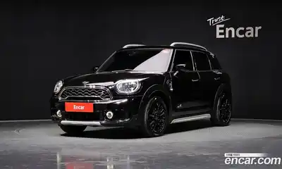 Mini Countryman, 2020, 210 631 км