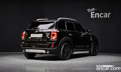 Mini Countryman 2020 2.0 автомат (гидро), миниатюра 2