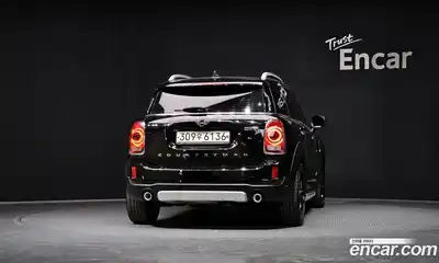 Mini Countryman 2020 2.0 автомат (гидро), миниатюра 4