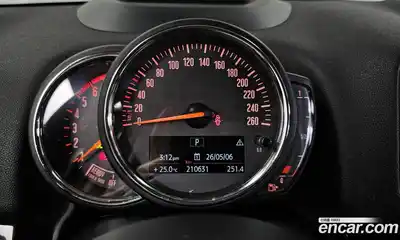Mini Countryman 2020 2.0 автомат (гидро), миниатюра 8