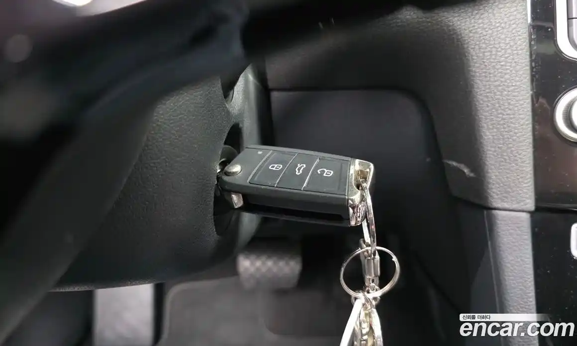 Volkswagen Golf 2015 2.0 автомат (гидро), фото 19