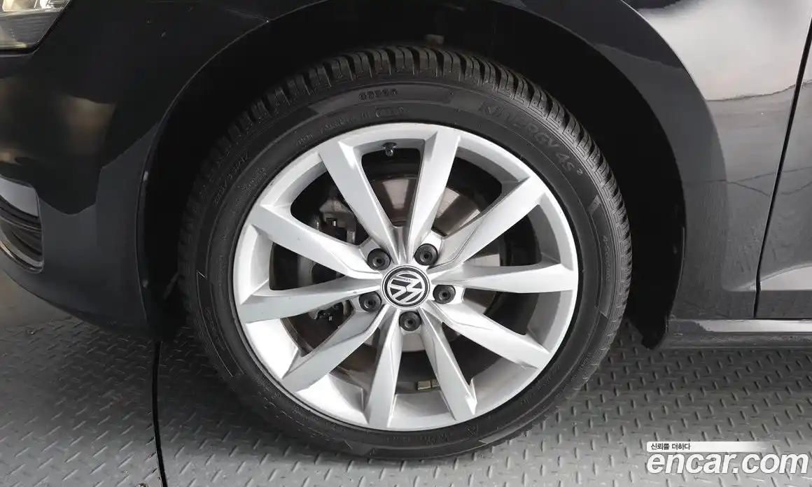 Volkswagen Golf 2015 2.0 автомат (гидро), фото 5