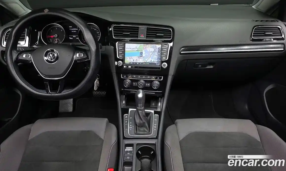 Volkswagen Golf 2015 2.0 автомат (гидро), фото 7