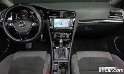 Volkswagen Golf 2015 2.0 автомат (гидро), миниатюра 7