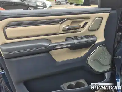 Dodge Ram Pick Up 2020 5.7 гидро, миниатюра 4