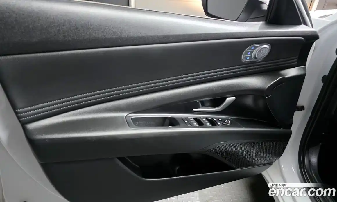 Hyundai Avante 2022 1.6 гидро, фото 14