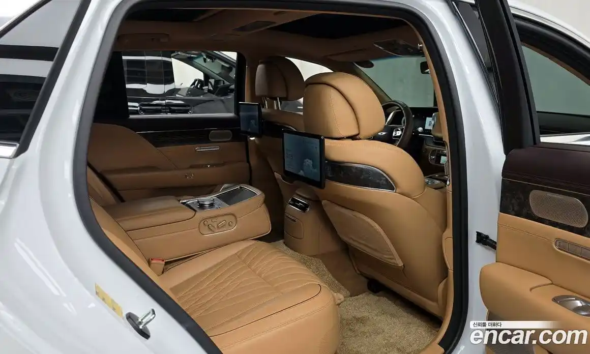 Genesis G90 2024 3.5 гидро, фото 11