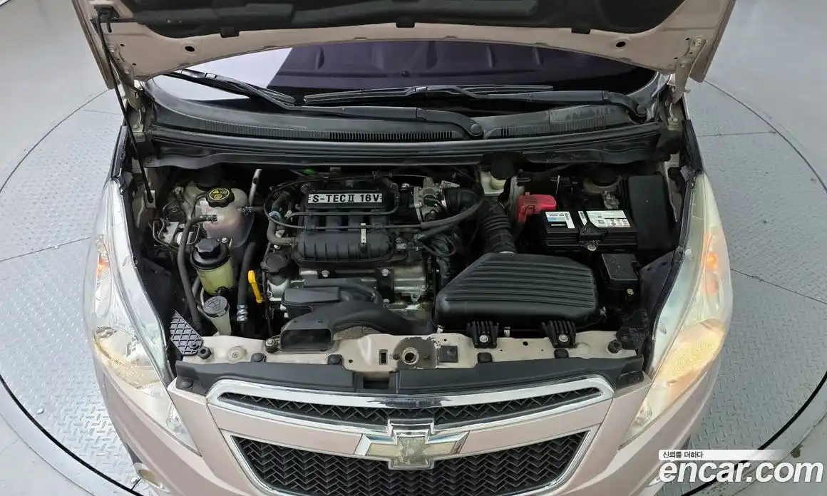 Chevrolet Spark 2012 1.0 автомат (гидро), фото 6