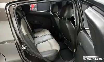 Chevrolet Spark 2012 1.0 автомат (гидро), миниатюра 11