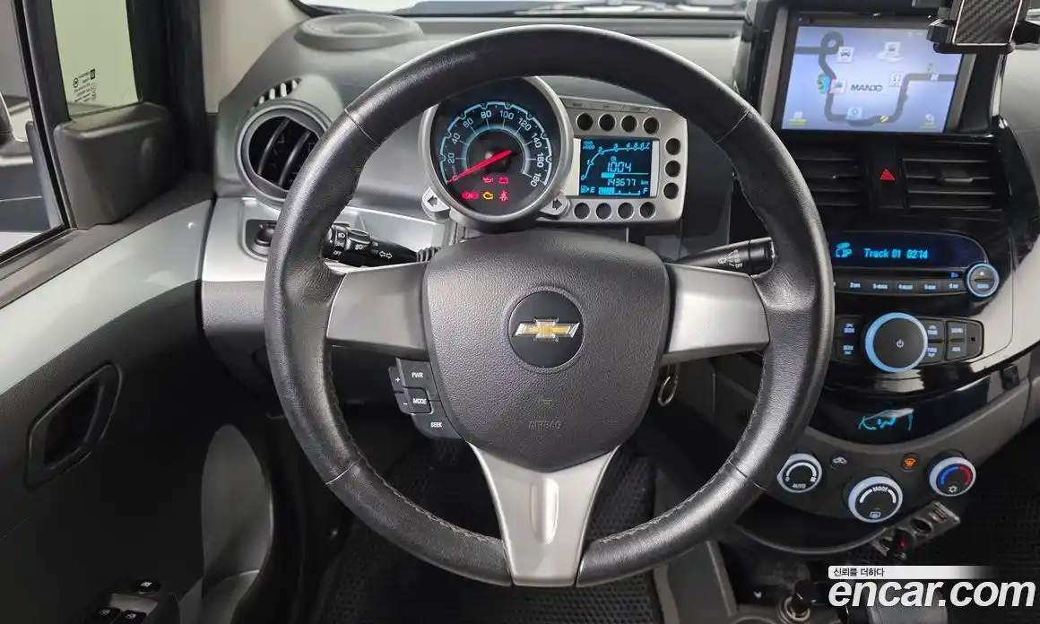 Chevrolet Spark 2012 1.0 автомат (гидро), фото 15