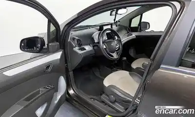 Chevrolet Spark 2012 1.0 автомат (гидро), миниатюра 10