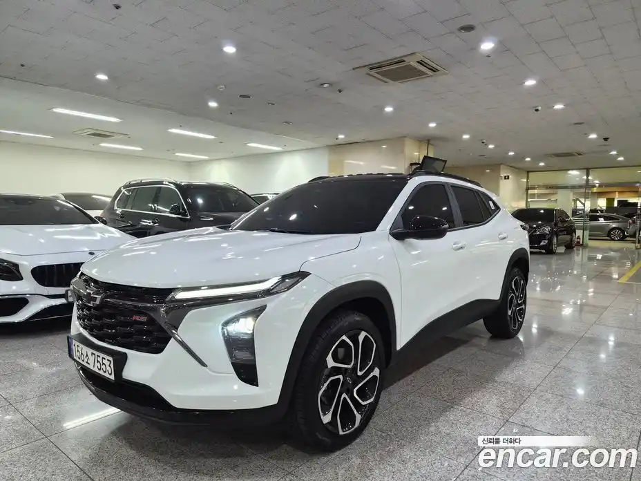 Chevrolet Trax 2023 1.2 гидро, фото 2