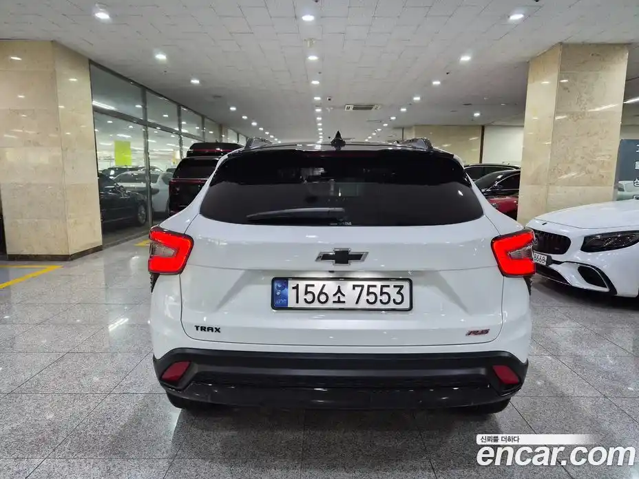 Chevrolet Trax 2023 1.2 гидро, фото 4