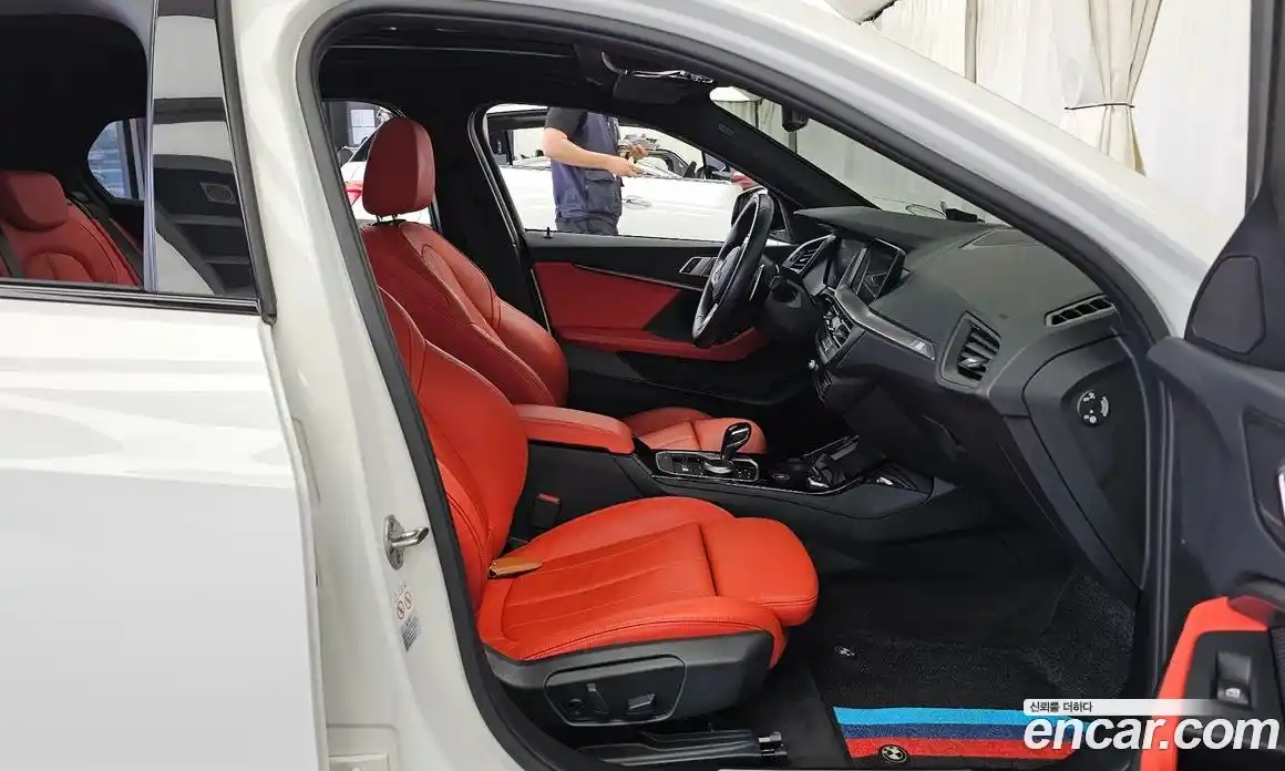 BMW 1-Series 2021 2.0 гидро, фото 17