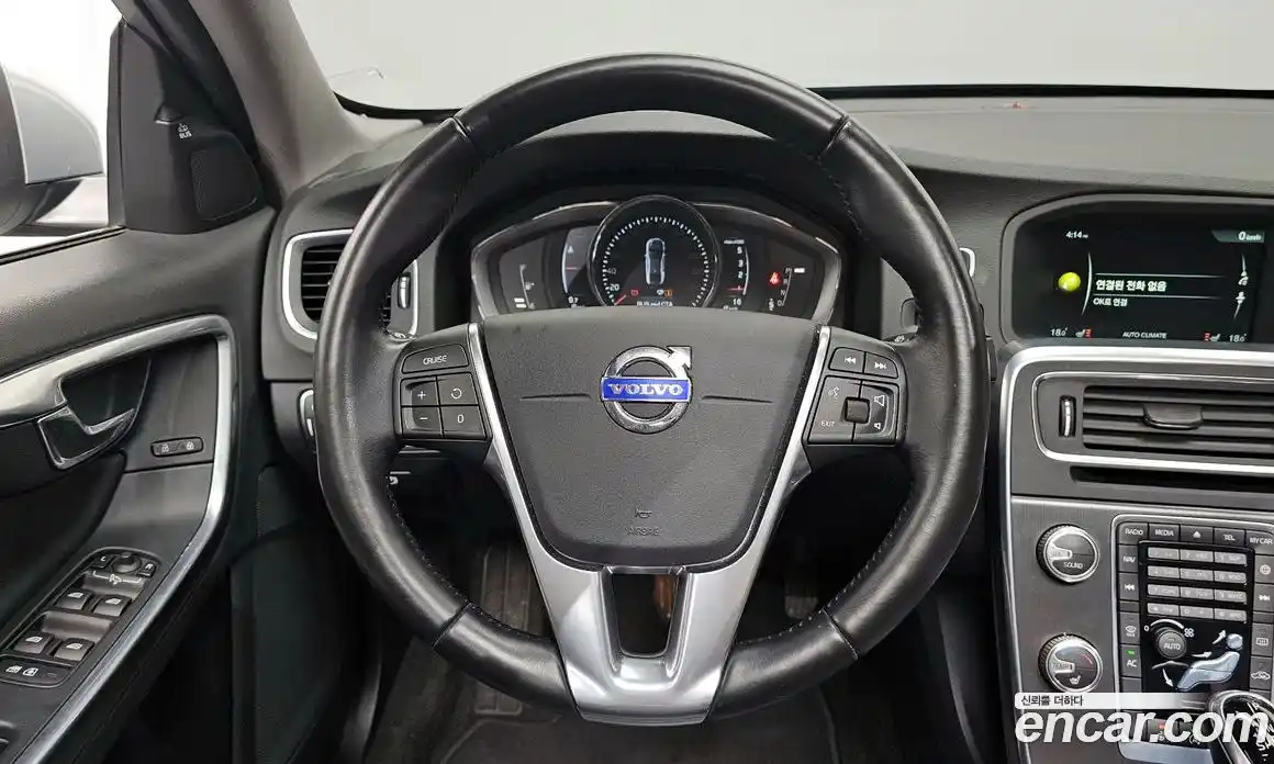Volvo S60 2016 2.0 автомат (гидро), фото 13
