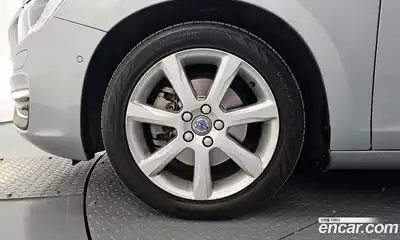 Volvo S60 2016 2.0 автомат (гидро), миниатюра 5